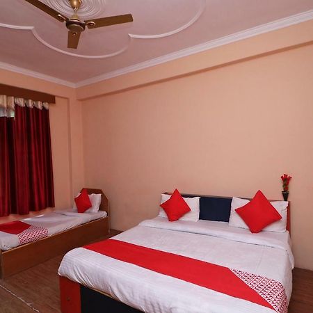 Oyo 30229 Blue Diamond Hotel Kasol Buitenkant foto
