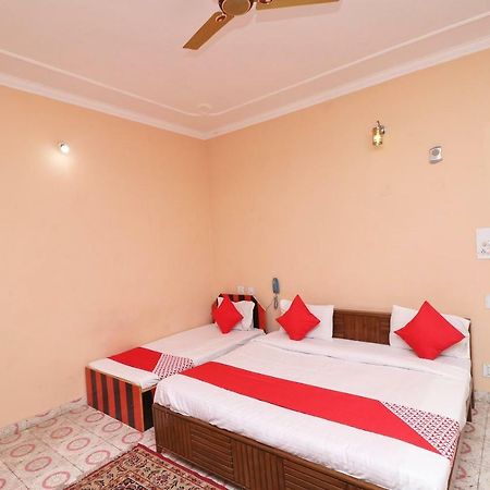 Oyo 30229 Blue Diamond Hotel Kasol Buitenkant foto