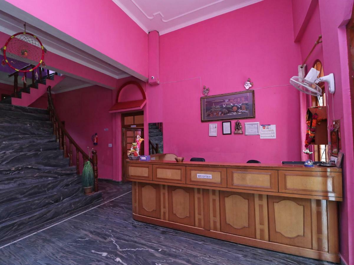 Oyo 30229 Blue Diamond Hotel Kasol Buitenkant foto