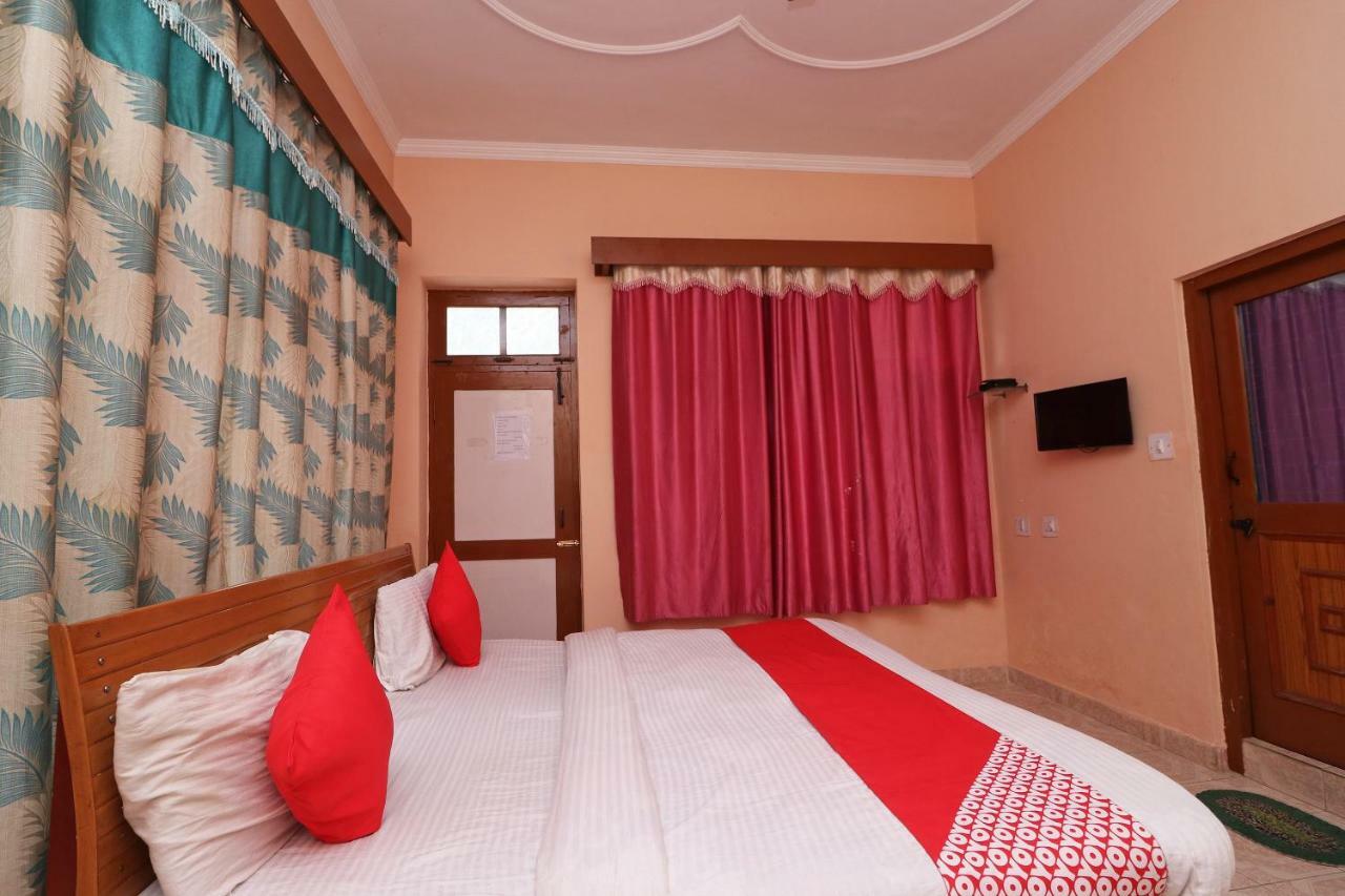 Oyo 30229 Blue Diamond Hotel Kasol Buitenkant foto