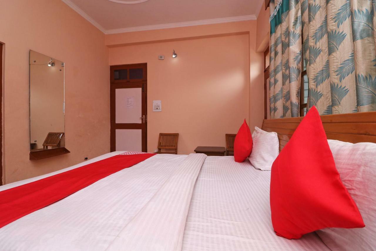 Oyo 30229 Blue Diamond Hotel Kasol Buitenkant foto