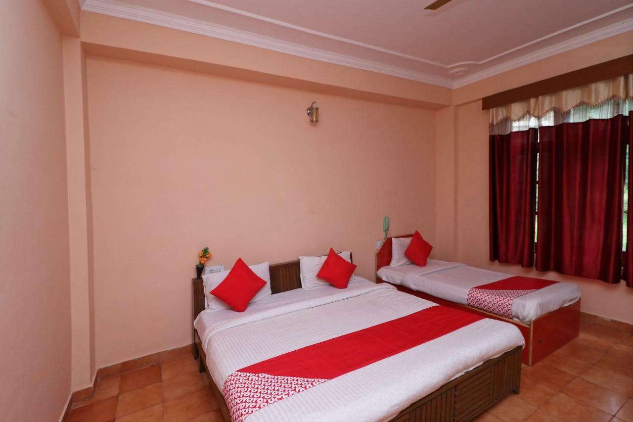 Oyo 30229 Blue Diamond Hotel Kasol Buitenkant foto